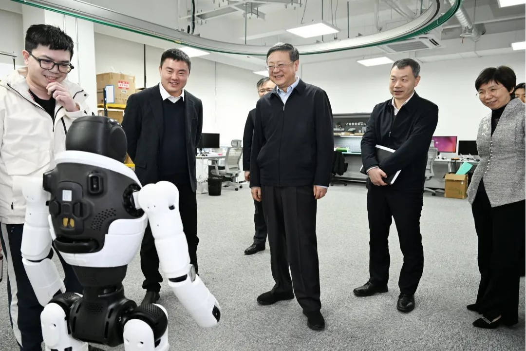 上海市委书记陈吉宁专题调研55世纪机器人